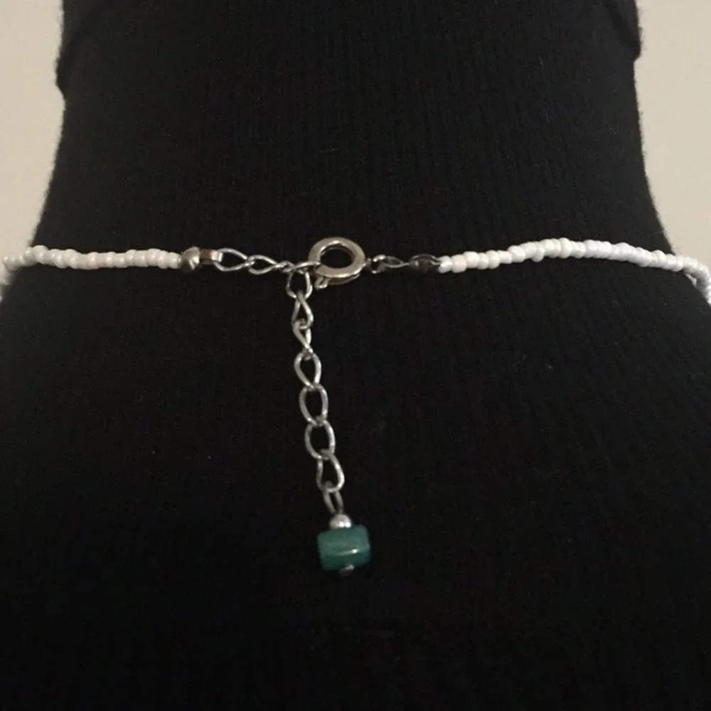 Vtg Mother Pearls Stone Dolphins Necklace